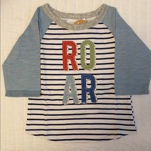 😍🥰NWOT ROAR shirt!😍🥰